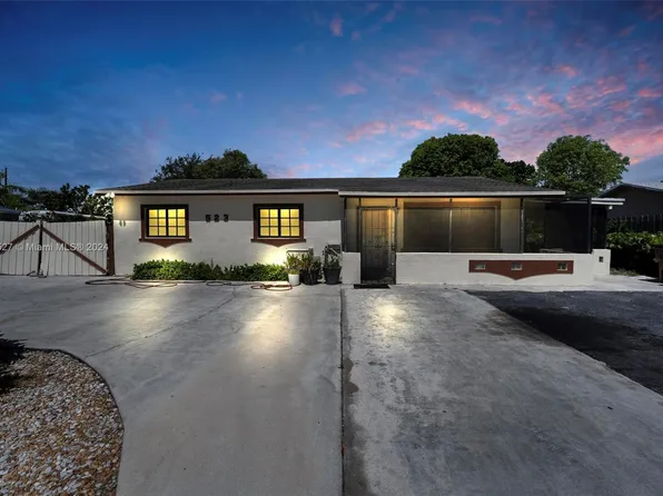 523 NW 3rd Way, Deerfield Beach, FL 33441