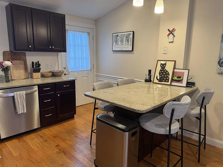 9 Winthrop Ct #1 — Photo 15