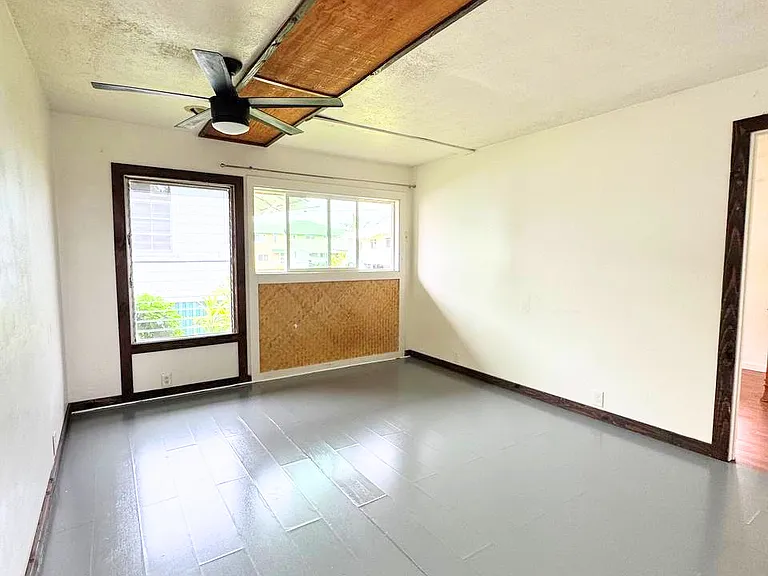2057 Kinoole St #4 — Photo 6