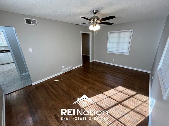 5th image of 2905 Claudette Rd