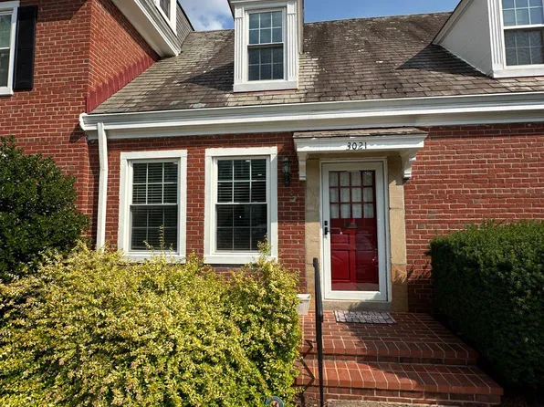 3021 S Buchanan St, Arlington, VA 22206