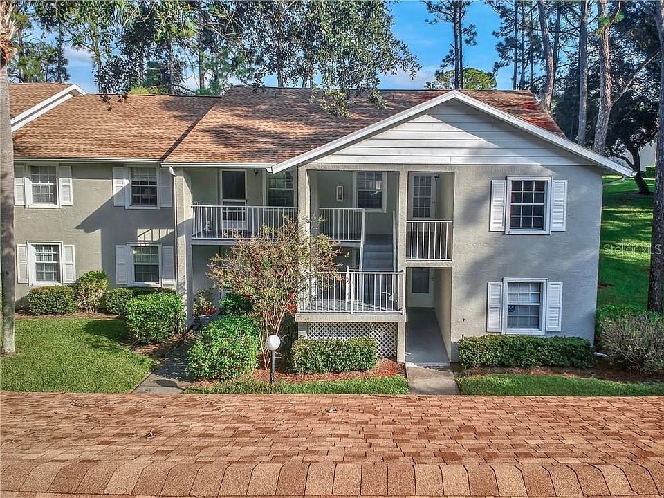 1st image of 1390 Oakhill Dr #205