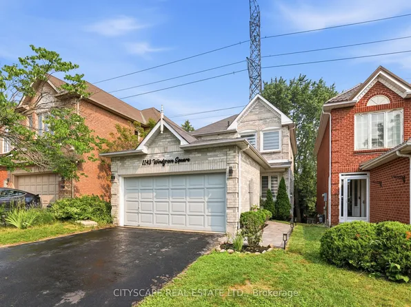 1143 Windgrove Sq, Pickering, ON L1X 2S5