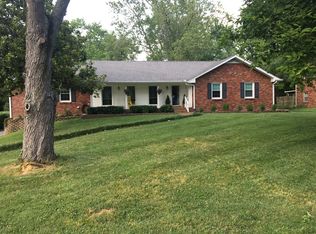 201 Sherry Cir, Gallatin, TN 37066