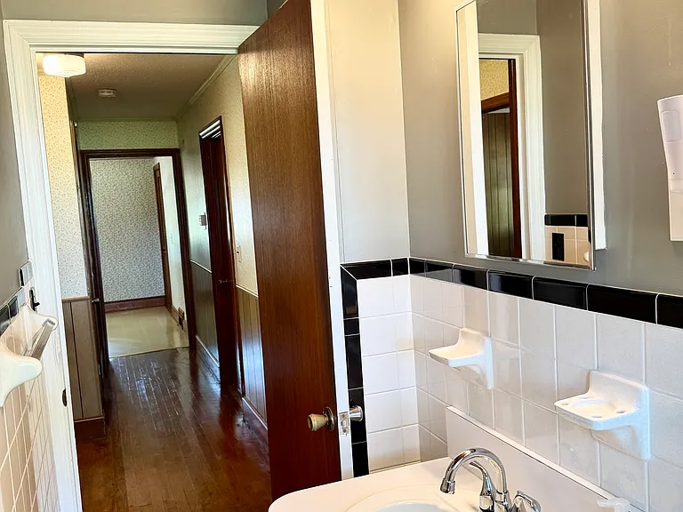 92 Country Way — Photo 11