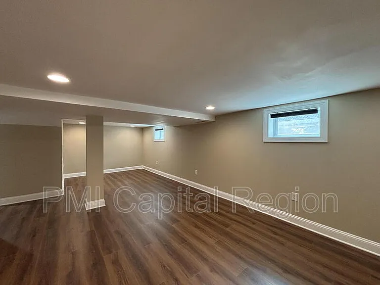 3903 Hampden St — Photo 23