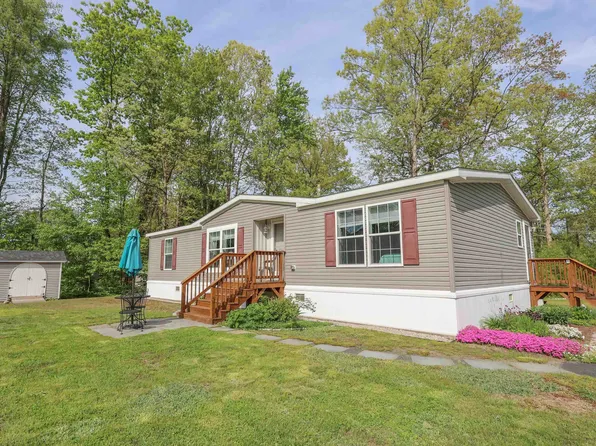 22 Skyline Drive, Concord, NH 03303