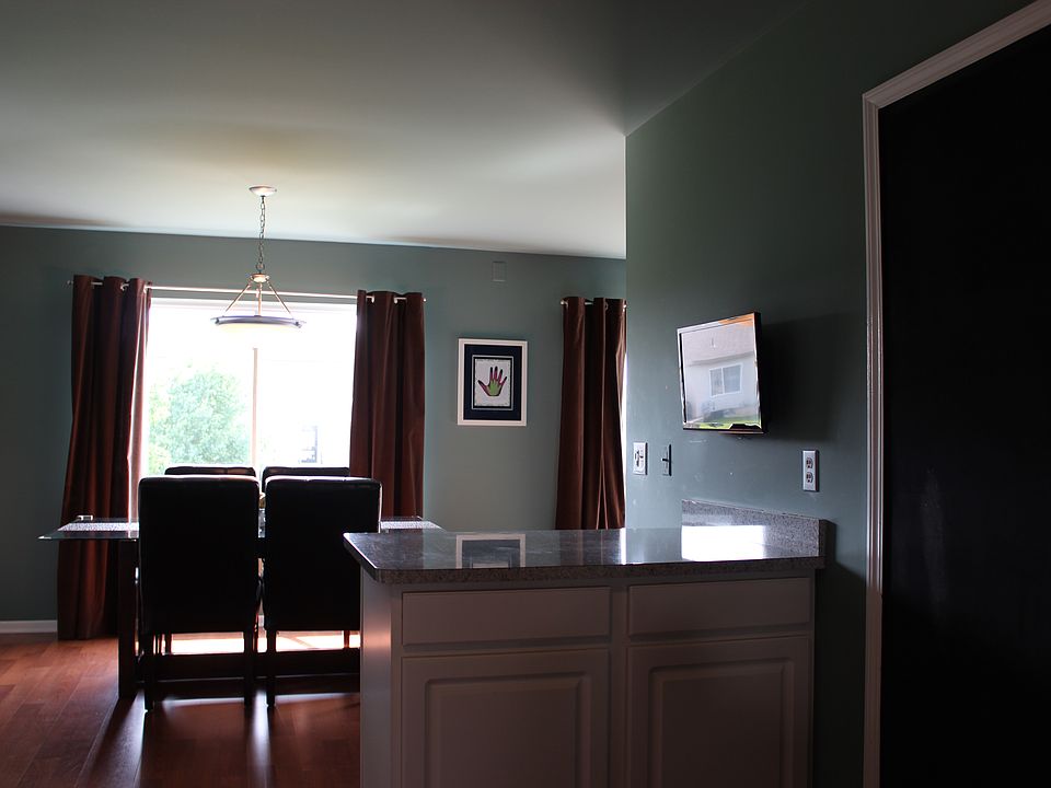 1st image of 53247 Pineridge Dr