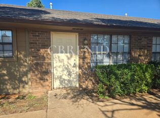 517 N Main St #2, Waukomis, OK 73773