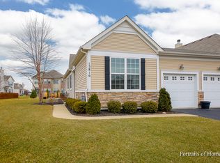 15816 S Cove Cir, Plainfield, IL 60544