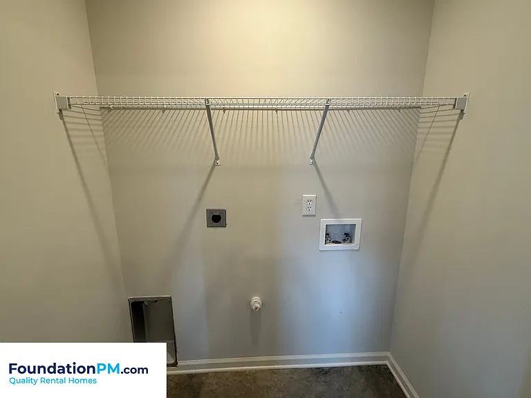 2506 E Tyler Ave — Photo 14