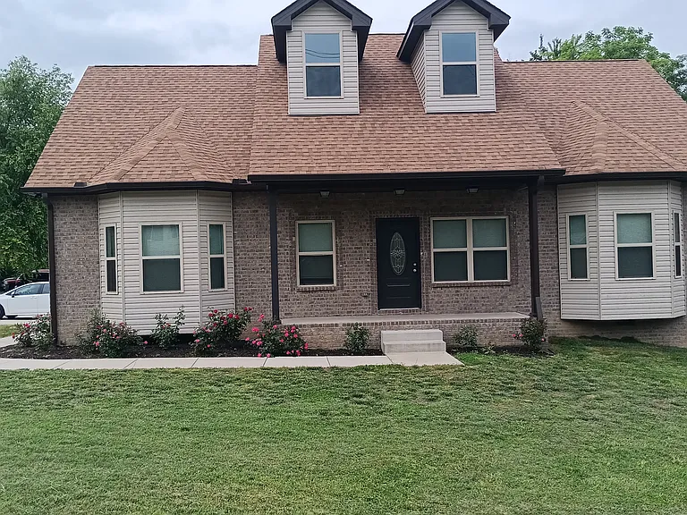 246 N Electra Ave — Photo 1