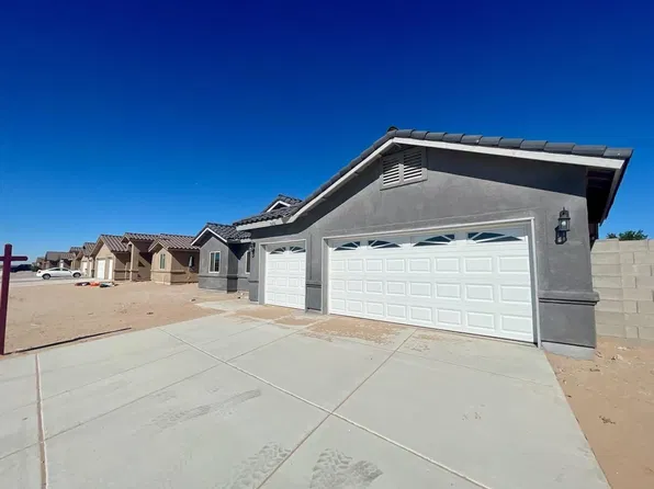 7678 E 42nd Ln, Yuma, AZ 85365