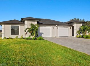 1578 Gretchen Ave S, Lehigh Acres, FL 33973