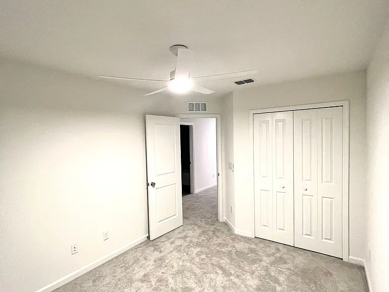 34 Carmella Ct — Photo 7