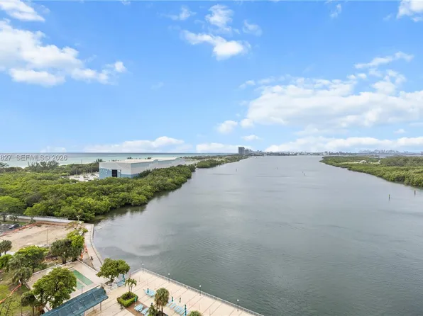 300 Bayview Dr APT 1504, Sunny Isles Beach, FL 33160