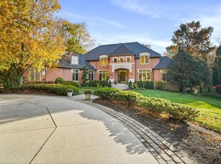 10189 Widdington Close, Powell, OH
