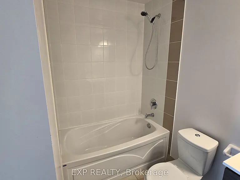 5168 Yonge St #3715 — Photo 15