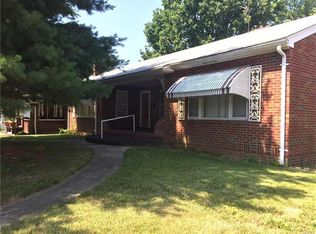 1714 State St, Alton, IL 62002