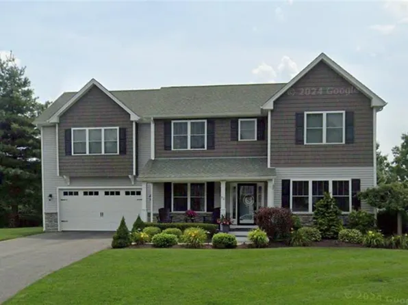 62 Teakwood Dr W, Coventry, RI 02816