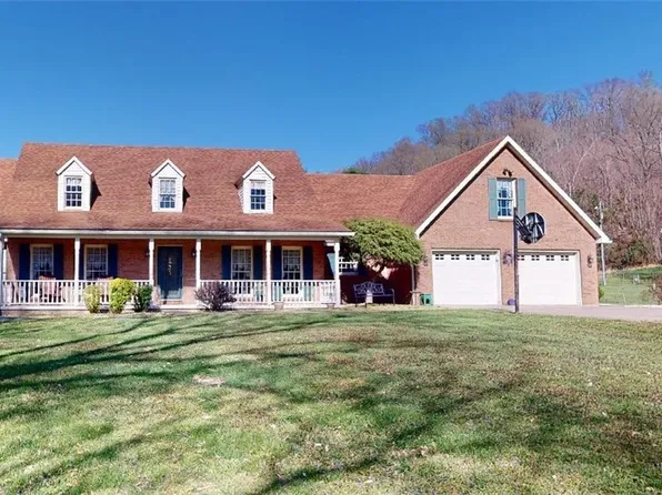 73 Dover Rd, Washington, WV 26181