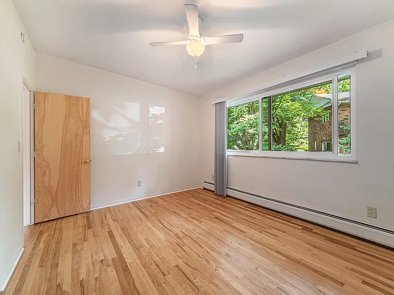522 Ventura Ct — Photo 20