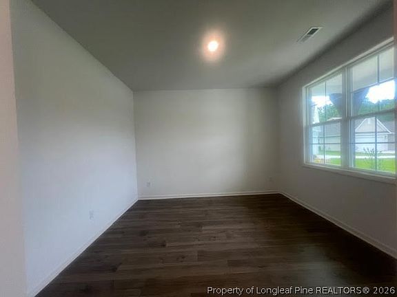 3rd image of 151 Cahill St