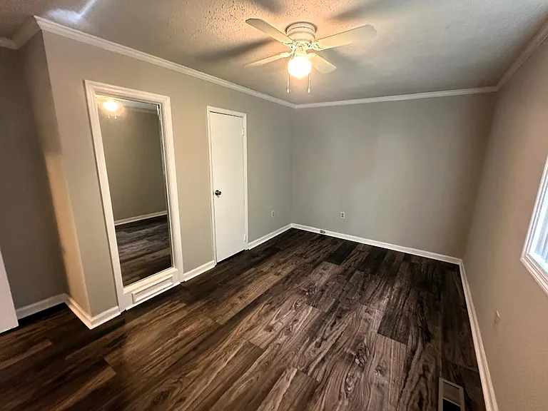 396 Spring Valley Dr SW — Photo 11