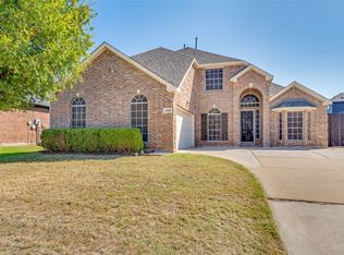 2702 Old Stables Dr, Celina, TX 75009