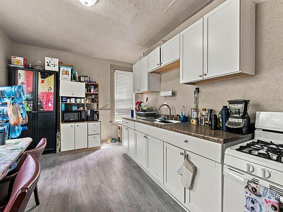 5th image of 117 E Chambers STREET #117A