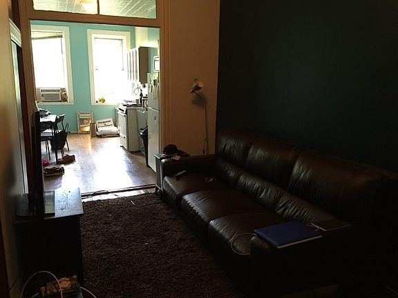 4th image of 261 Kingsland Ave APT 3R