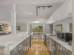 12205 NE 65th St, Kirkland, WA 98033
