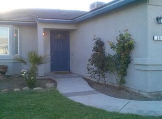 271 S Joseph Ave, Kerman, CA