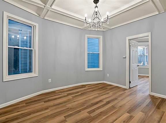 3rd image of 149 Wegman Pkwy Floor 1