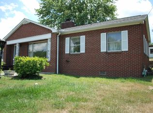 3903 Lake City Hwy, Rocky Top, TN 37769