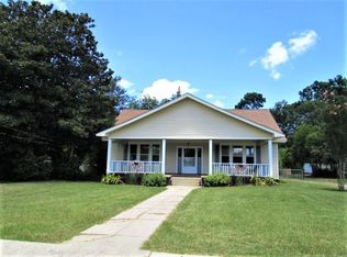 342 Barkley St, Elloree, SC 29047