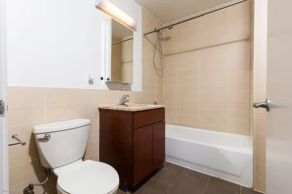 Rented by Nooklyn NYC LLC | media 75