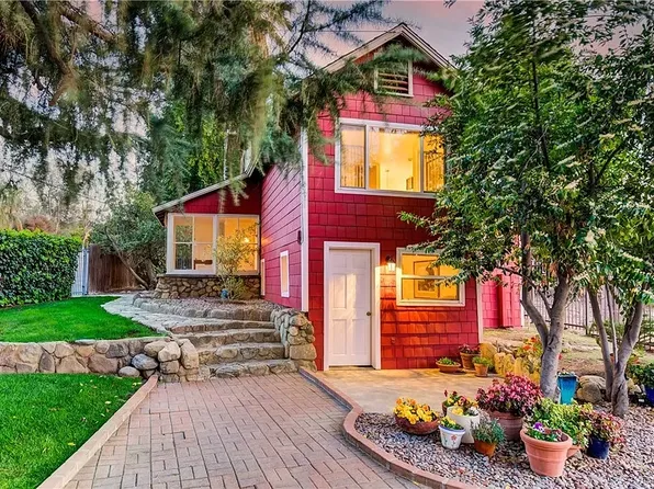 11698 Walnut St, Redlands, CA 92374