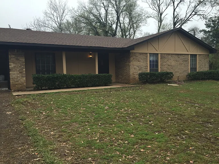2828 Lafamo Rd — Photo 16