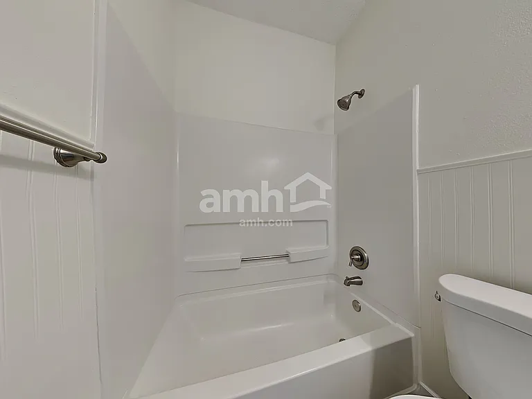 754 Taney Ct — Photo 14