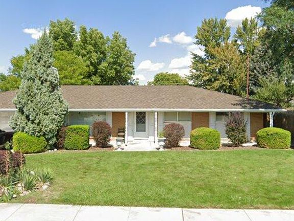 4th image of 731 E Shiloh Way #Basement
