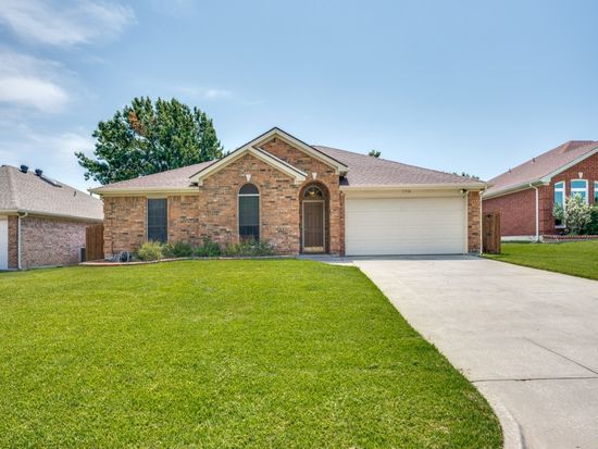 1716 Prescott Dr, Mansfield, TX 76063