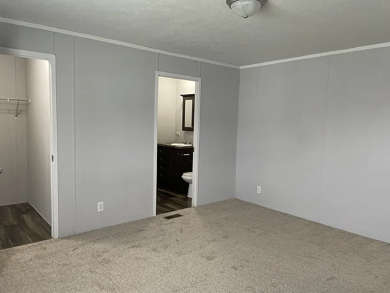 Valleybrook — Photo 46