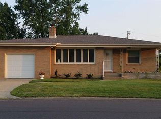 314 Sheridan Rd, Pekin, IL 61554