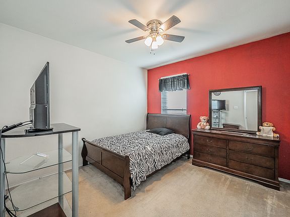 4th image of 321 Mariscal Pl