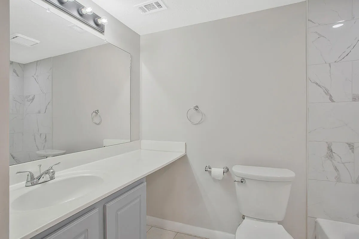 2 bed, 1163 sqft, $2,500 — Photo 1