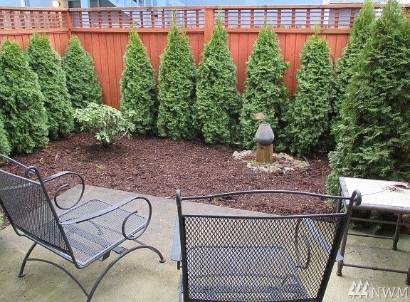 3rd image of 112 174th St E #E