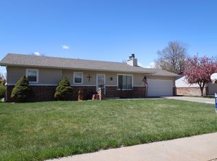 2103 Sunflower St, Garden City, KS 67846