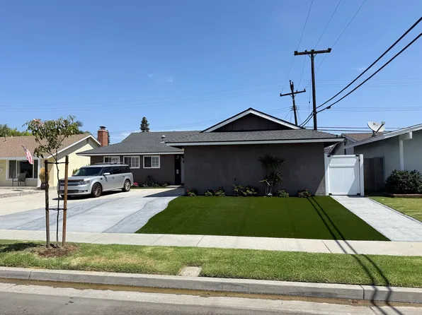 6811 Oxford Dr, Huntington Beach, CA 92647