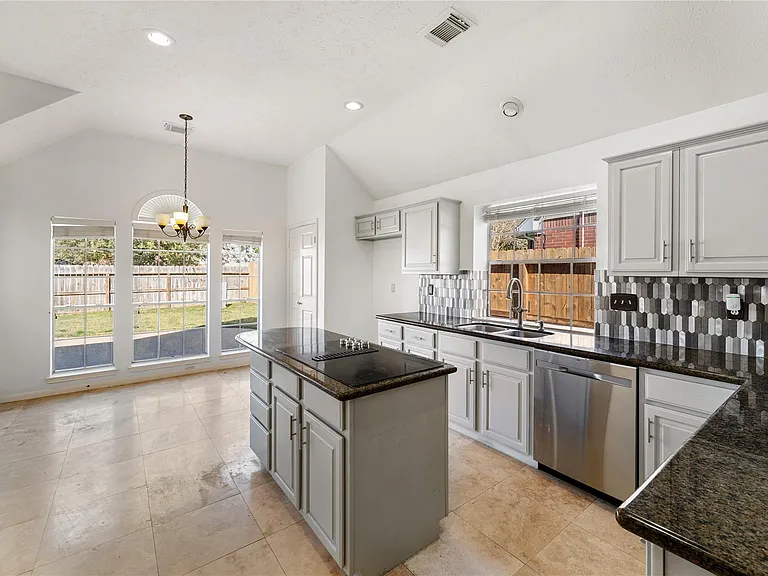 4626 Plantation Creek Dr — Photo 11